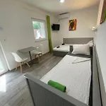 Tutti Apartament