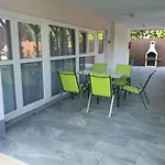 Tutti Apartamento Balatonlelle